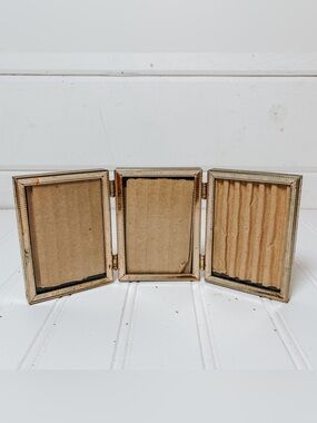 Vintage Gold Brassy Trifold Mini Picture Frame